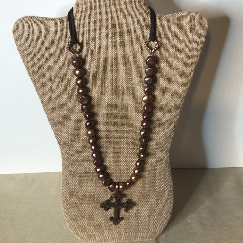 CROSS ✝️ NECKLACE